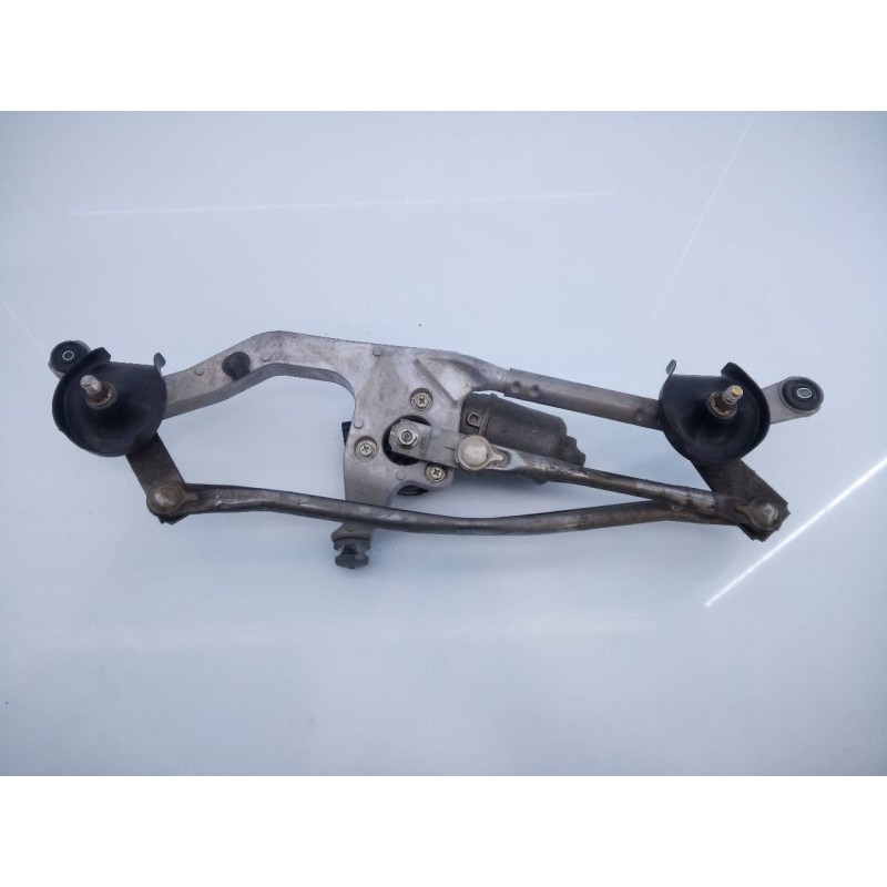 Recambio de motor limpia delantero para toyota auris active referencia OEM IAM 8511002340  E1-B5-60-2