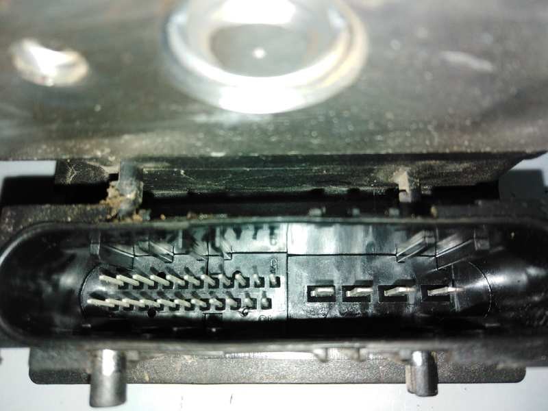 Recambio de abs para renault clio iii luxe privilege referencia OEM IAM 8200334969 0265800411 E1-A1-8-1