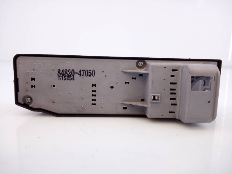 Recambio de mando elevalunas delantero izquierdo para toyota prius (nhw20) basis referencia OEM IAM 8482047050  E3-A5-4-4