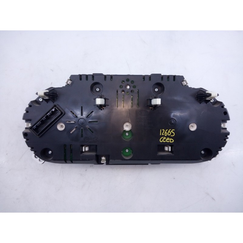 Recambio de cuadro instrumentos para kia cee´d drive referencia OEM IAM 94003A2332  E3-A3-23-2