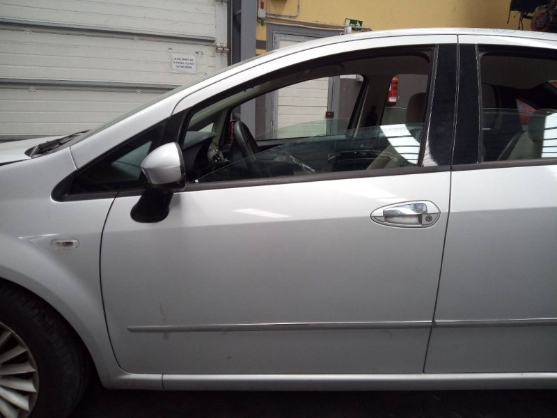 Recambio de puerta delantera izquierda para fiat linea (110) emotion referencia OEM IAM   