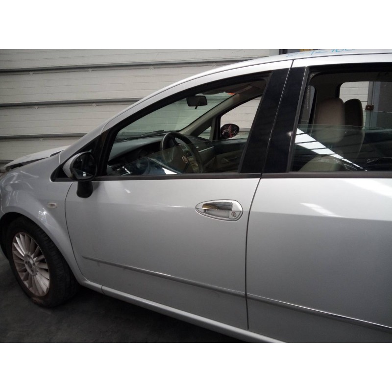 Recambio de puerta delantera izquierda para fiat linea (110) emotion referencia OEM IAM   