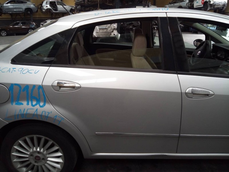 Recambio de puerta trasera derecha para fiat linea (110) emotion referencia OEM IAM   