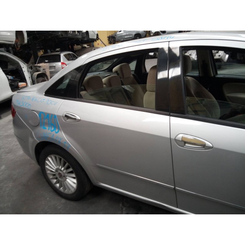 Recambio de puerta trasera derecha para fiat linea (110) emotion referencia OEM IAM   