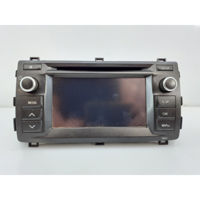 Recambio de sistema navegacion gps para toyota auris active referencia OEM IAM FA081155 10R030232 E3-B2-19-1