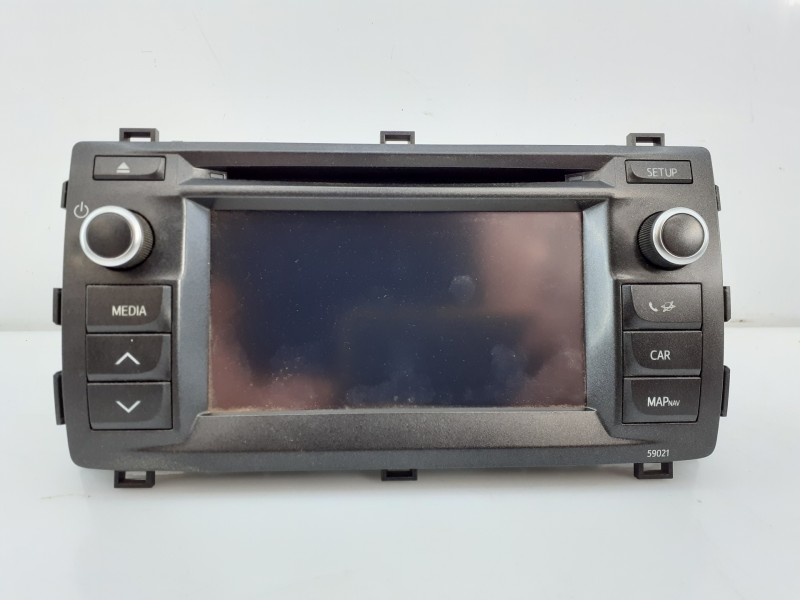 Recambio de sistema navegacion gps para toyota auris active referencia OEM IAM FA081155 10R030232 E3-B2-19-1