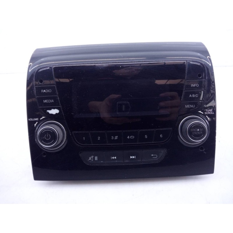 Recambio de sistema audio / radio cd para peugeot boxer combi 333 l2h2 komfort hdi 130 referencia OEM IAM A2C9356750000031857  E