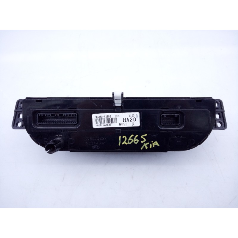 Recambio de mando climatizador para kia cee´d drive referencia OEM IAM 97250A2202  E3-A3-31-1