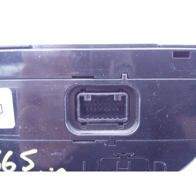 Recambio de mando climatizador para kia cee´d drive referencia OEM IAM 97250A2202  E3-A3-31-1