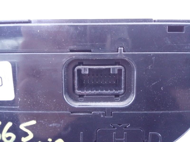 Recambio de mando climatizador para kia cee´d drive referencia OEM IAM 97250A2202  E3-A3-31-1