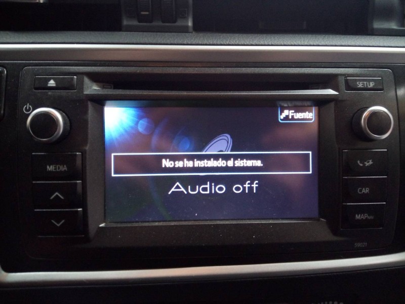 Recambio de sistema navegacion gps para toyota auris active referencia OEM IAM FA081155 10R030232 E3-B2-19-1