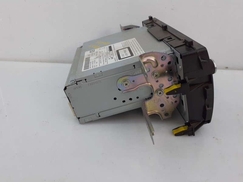 Recambio de sistema navegacion gps para toyota auris active referencia OEM IAM FA081155 10R030232 E3-B2-19-1