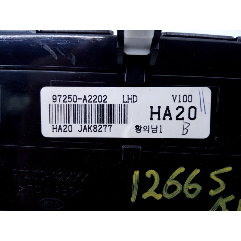 Recambio de mando climatizador para kia cee´d drive referencia OEM IAM 97250A2202  E3-A3-31-1