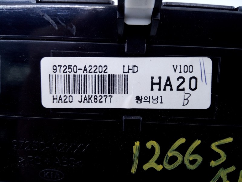 Recambio de mando climatizador para kia cee´d drive referencia OEM IAM 97250A2202  E3-A3-31-1