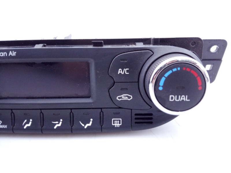 Recambio de mando climatizador para kia cee´d drive referencia OEM IAM 97250A2202  E3-A3-31-1