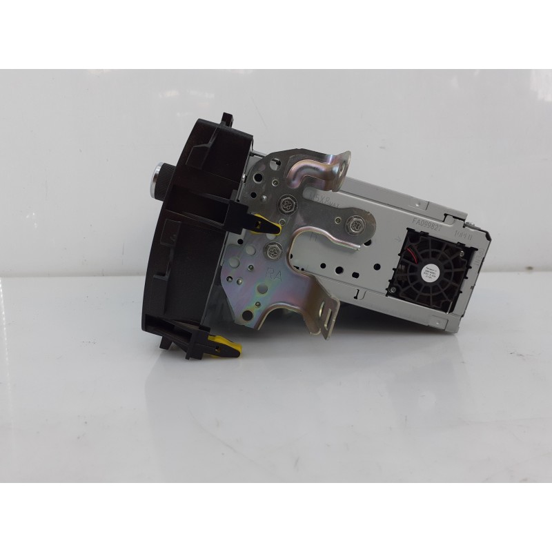 Recambio de sistema navegacion gps para toyota auris active referencia OEM IAM FA081155 10R030232 E3-B2-19-1