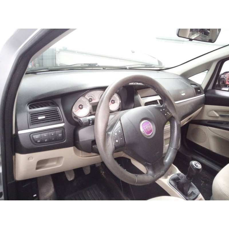 Recambio de salpicadero para fiat linea (110) emotion referencia OEM IAM   