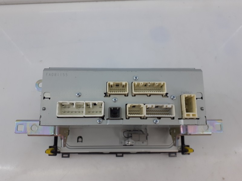 Recambio de sistema navegacion gps para toyota auris active referencia OEM IAM FA081155 10R030232 E3-B2-19-1