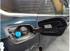 Recambio de tapa exterior combustible para volkswagen touareg r-line 4 motion referencia OEM IAM    2