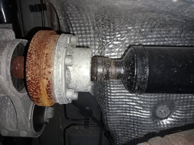 Recambio de transmision central para volkswagen touareg r-line 4 motion referencia OEM IAM 4M0521101CT  