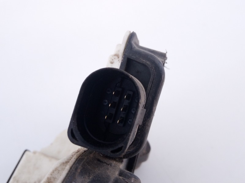 Recambio de cerradura puerta delantera derecha para seat ibiza (6j5) good stuff referencia OEM IAM 5N1837016A  E1-A5-44-2