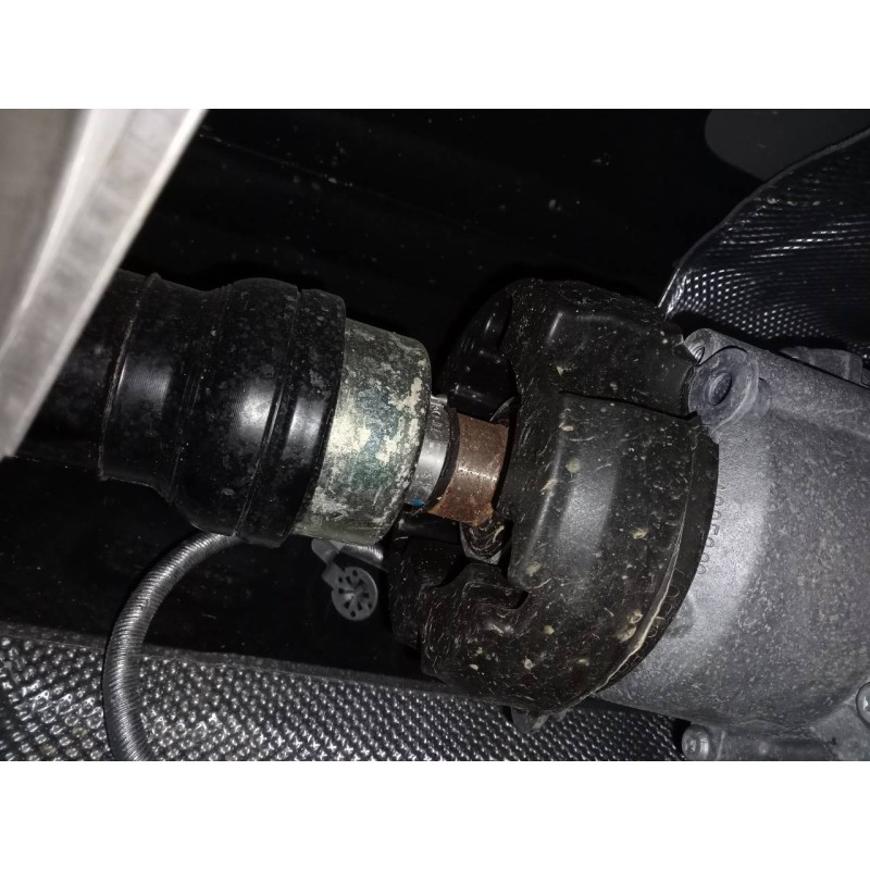 Recambio de transmision central para volkswagen touareg r-line 4 motion referencia OEM IAM 4M0521101CT  