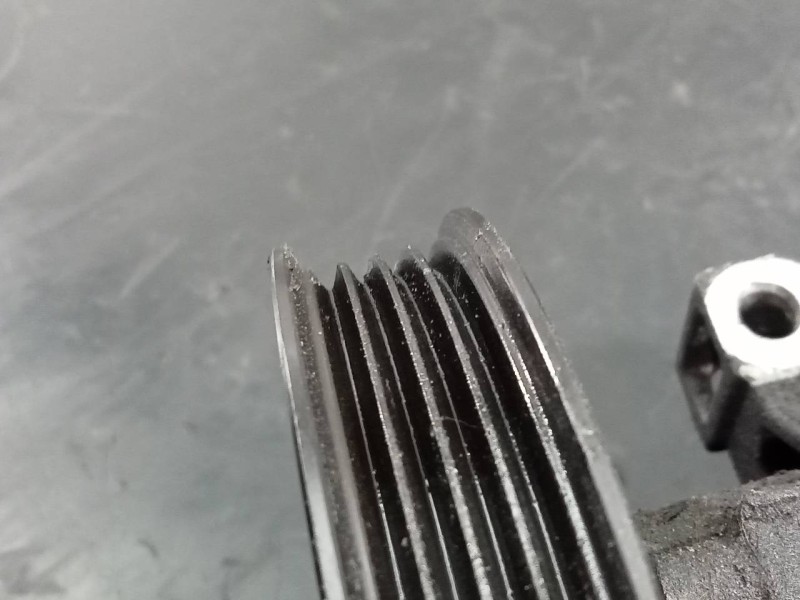 Recambio de bomba direccion para peugeot boxer combi 333 l2h2 komfort hdi 130 referencia OEM IAM   P3-B4-13-2