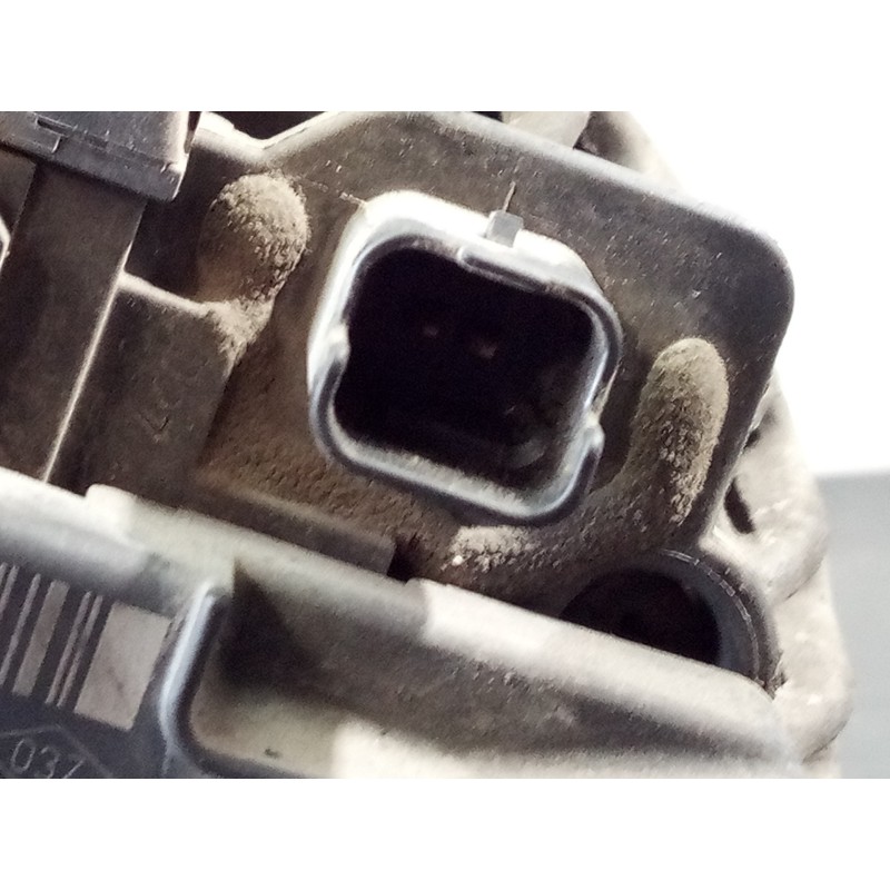Recambio de alternador para nissan juke (f15) acenta referencia OEM IAM 0124525140 8200728292 P3-A4-4-3
