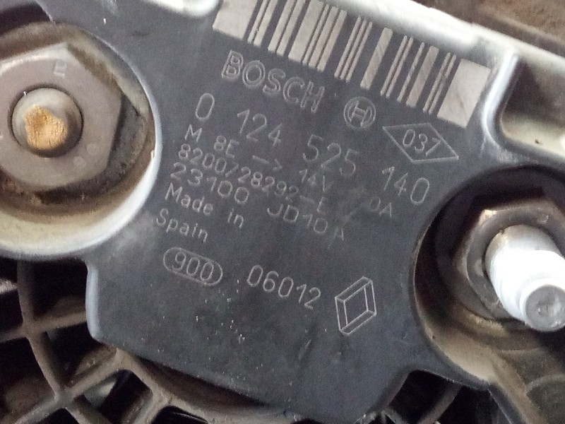 Recambio de alternador para nissan juke (f15) acenta referencia OEM IAM 0124525140 8200728292 P3-A4-4-3