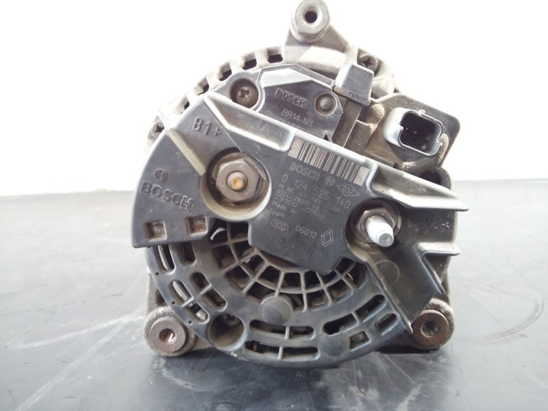 Recambio de alternador para nissan juke (f15) acenta referencia OEM IAM 0124525140 8200728292 P3-A4-4-3