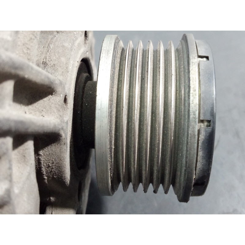 Recambio de alternador para nissan juke (f15) acenta referencia OEM IAM 0124525140 8200728292 P3-A4-4-3