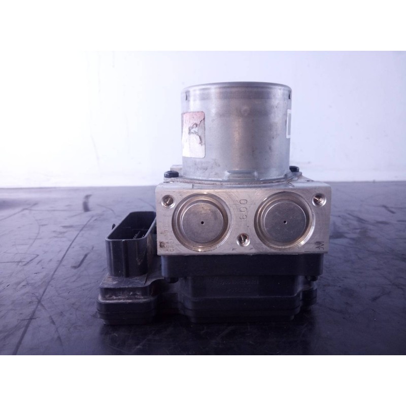 Recambio de abs para kia cee´d drive referencia OEM IAM 58920A2210 6158945200 P3-B9-19-1