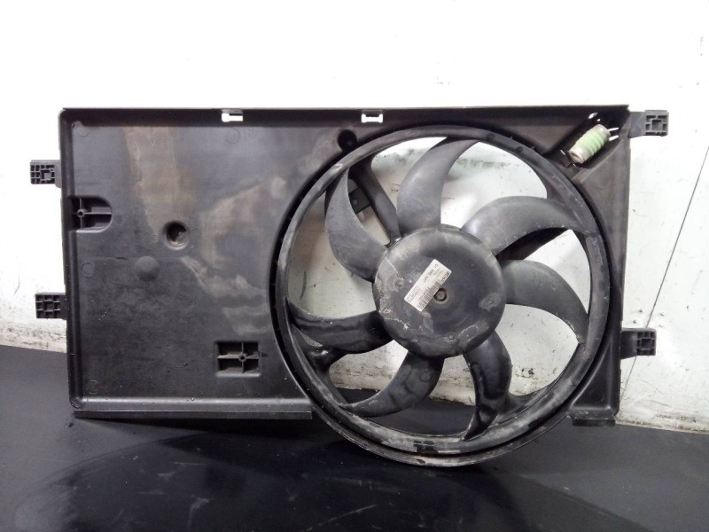 Recambio de electroventilador para citroën nemo basis referencia OEM IAM 51805807 P9107001 P2-B8-33