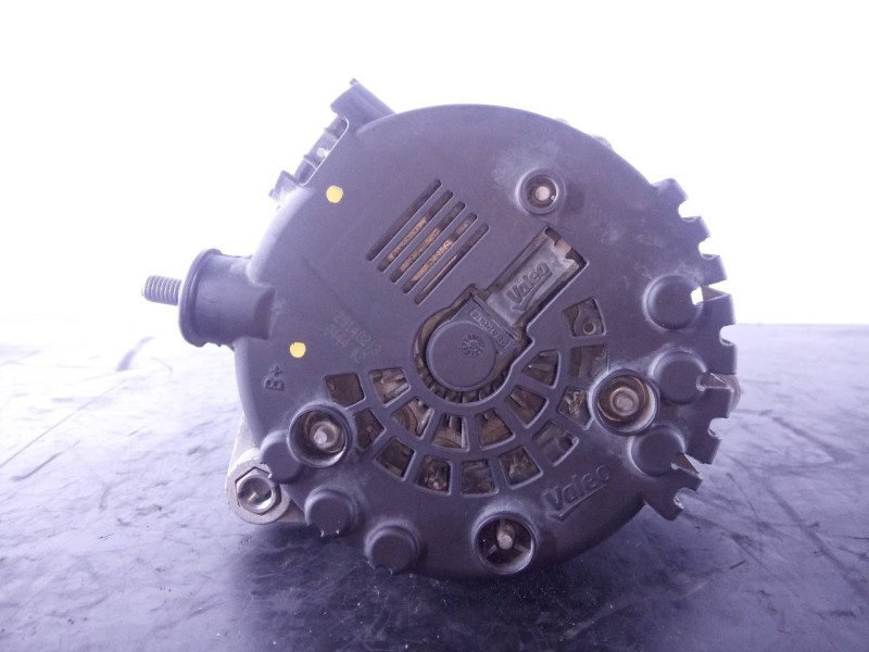 Recambio de alternador para kia cee´d drive referencia OEM IAM 373002A850 2611067 P3-A5-4-3