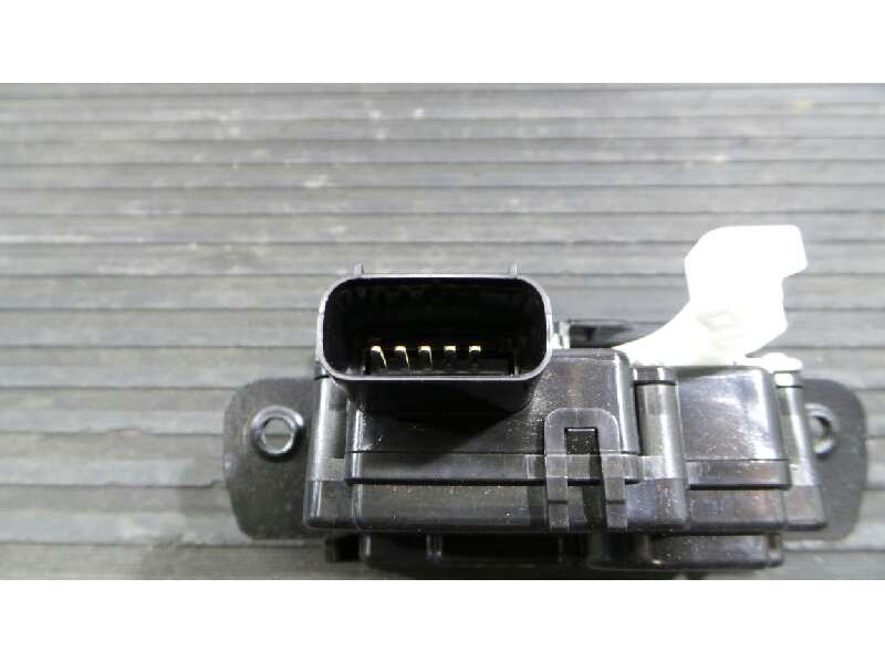 Recambio de cerradura maletero / porton para hyundai tucson 25 aniversario 4x2 referencia OEM IAM   E2-B5-20-1