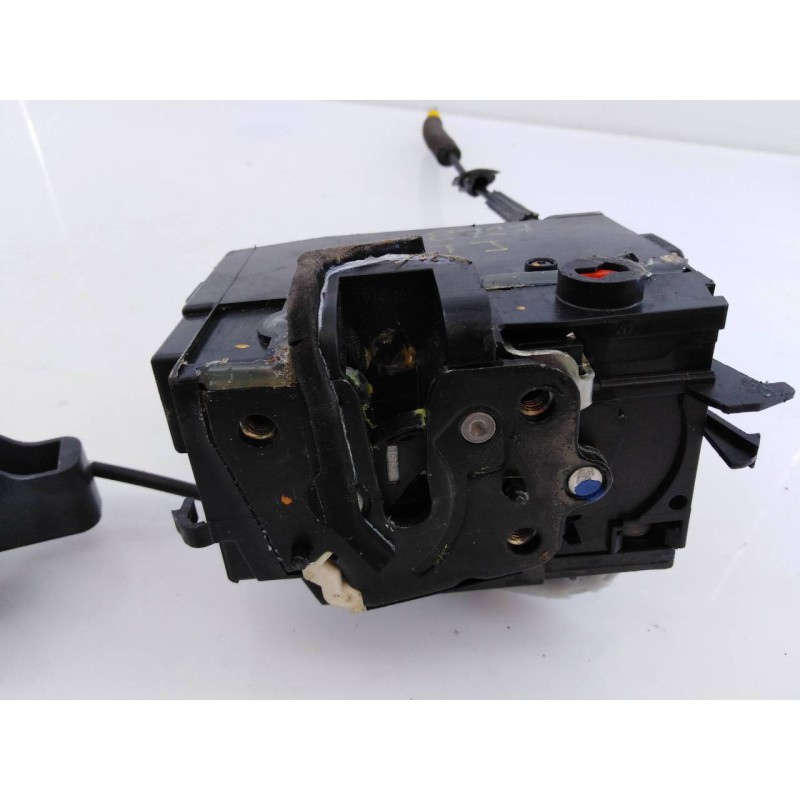 Recambio de cerradura puerta trasera izquierda para peugeot 308 active referencia OEM IAM   E1-A4-4-1