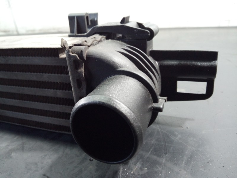 Recambio de intercooler para citroën nemo basis referencia OEM IAM 51790623 L8119001 P2-A11-8