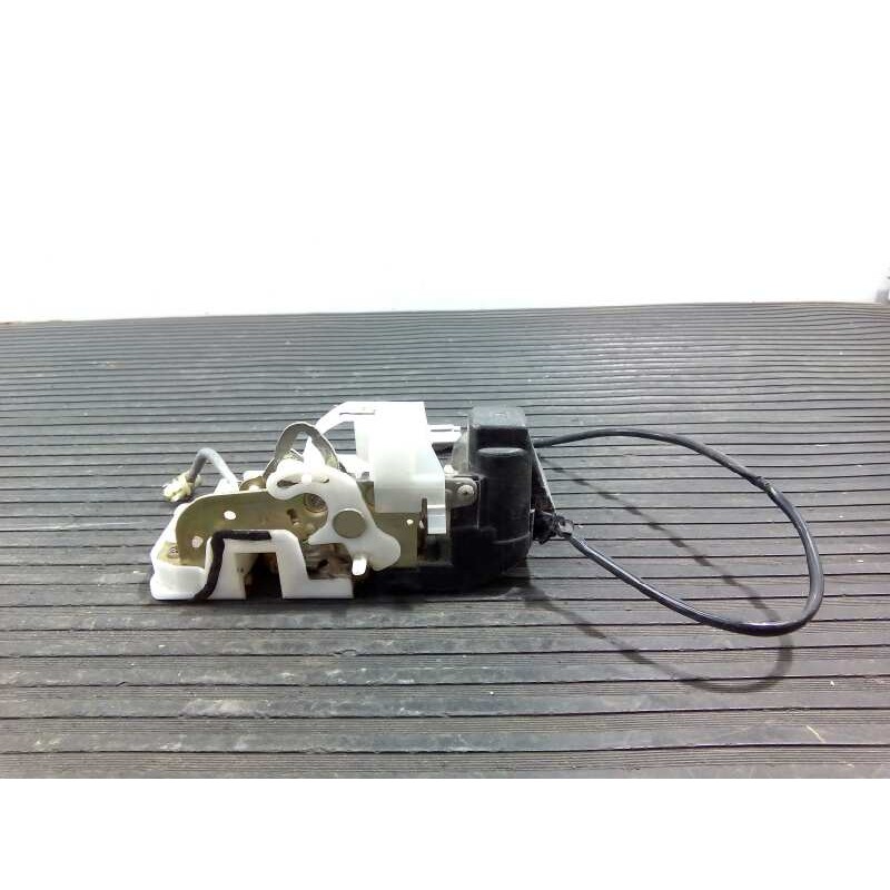 Recambio de cerradura puerta trasera izquierda para honda cr-v (rd8) referencia OEM IAM   E2-A2-50-1