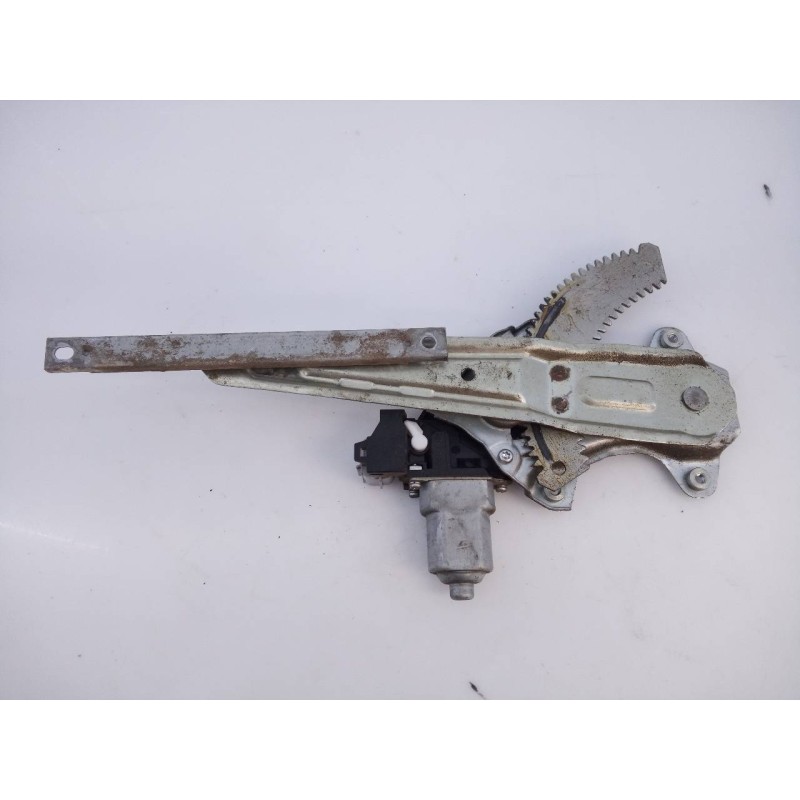 Recambio de elevalunas trasero izquierdo para nissan juke (f15) acenta referencia OEM IAM 720782730CV01B  E2-A4-61-2