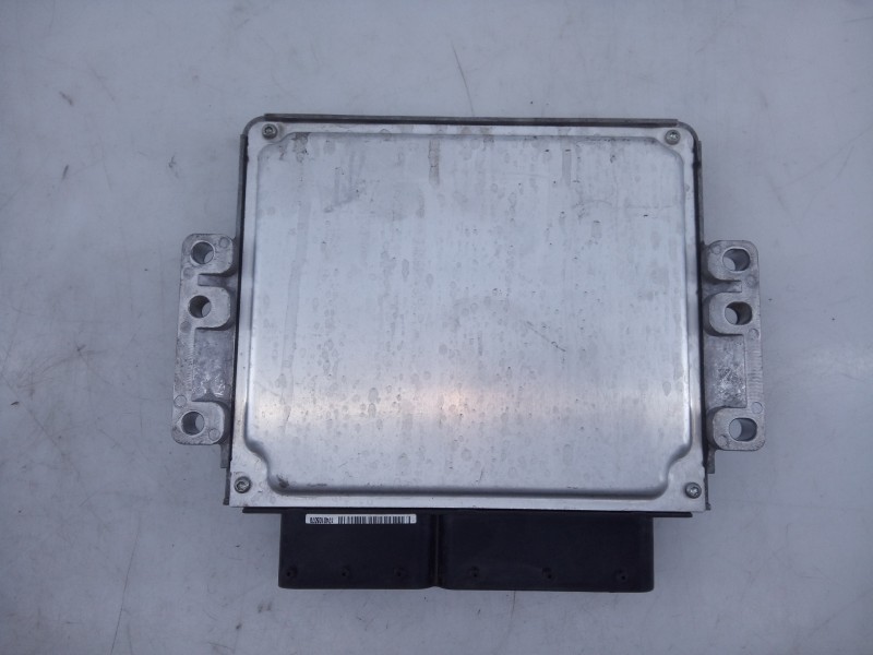 Recambio de centralita motor uce para kia cee´d drive referencia OEM IAM 391302A700  E3-A3-25-1