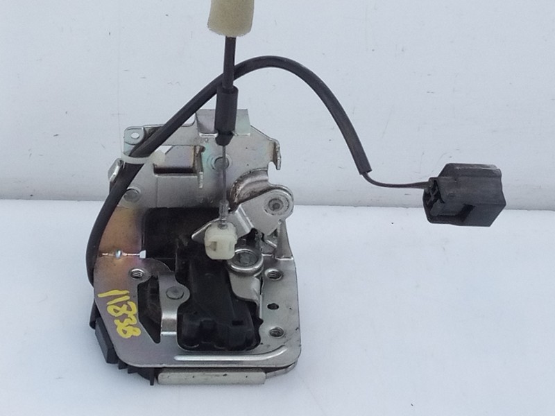 Recambio de cerradura maletero / porton para nissan nv 400 l2h2 3,5t doka comfort referencia OEM IAM 112000G  E2-A4-54-2