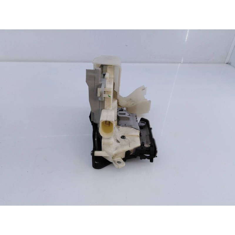Recambio de cerradura puerta delantera derecha para audi a6 berlina (4f2) referencia OEM IAM 8J1837015C  E1-B6-56-2