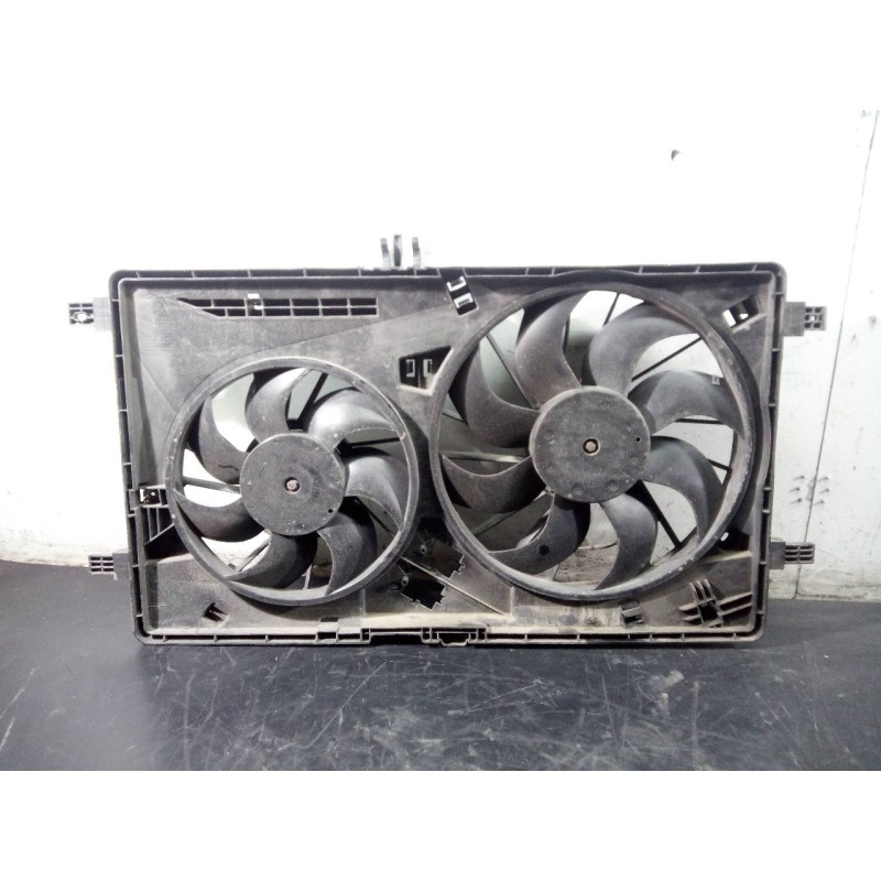 Recambio de electroventilador para nissan nv 400 l2h2 3,5t doka comfort referencia OEM IAM 502259200  P2-B9-12