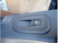 MANDO ELEVALUNAS DELANTERO DERECHO 