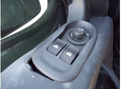 MANDO ELEVALUNAS DELANTERO IZQUIERDO 