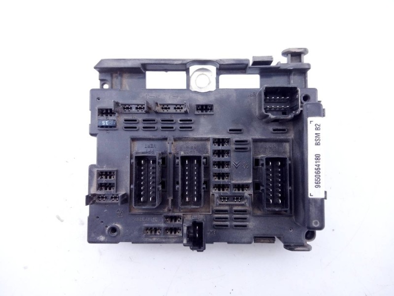 Recambio de caja reles / fusibles para peugeot 307 (s1) referencia OEM IAM 9650664180  E3-B2-36-1
