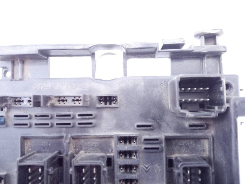 Recambio de caja reles / fusibles para peugeot 307 (s1) referencia OEM IAM 9650664180  E3-B2-36-1