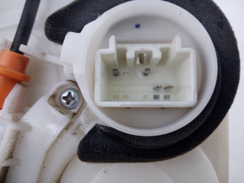 Recambio de cerradura puerta delantera derecha para mazda cx-5 style 4wd referencia OEM IAM 4F25B0286  E2-A2-50-2