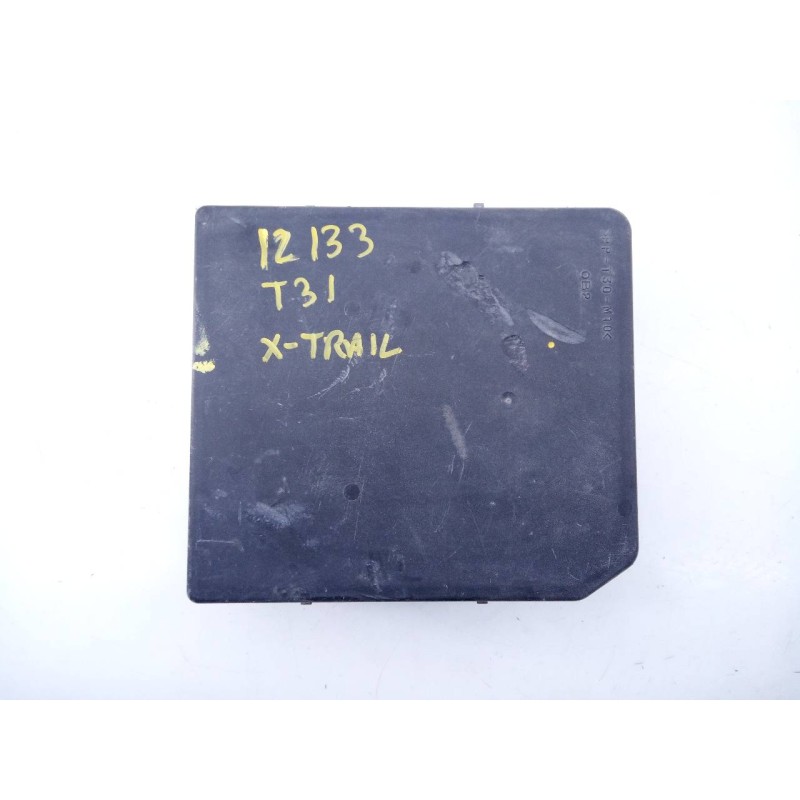 Recambio de caja reles / fusibles para nissan x-trail (t31) se referencia OEM IAM   E3-B4-29-2