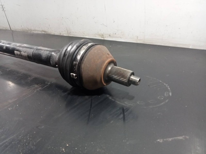 Recambio de transmision delantera derecha para seat toledo (kg3) reference referencia OEM IAM 6R0407762A  P1-B6-37